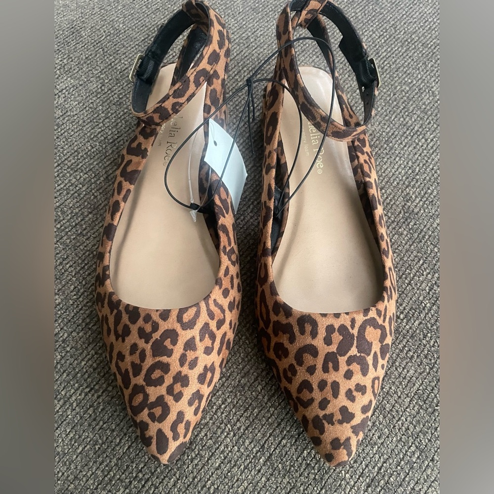 NWT Ophelia Roe Women's Sz 7M Slingback 1” Heel Ankle Strap Shoes